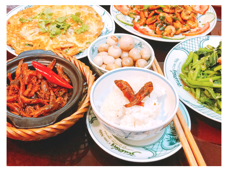 Cơm Niêu Đà Nẵng