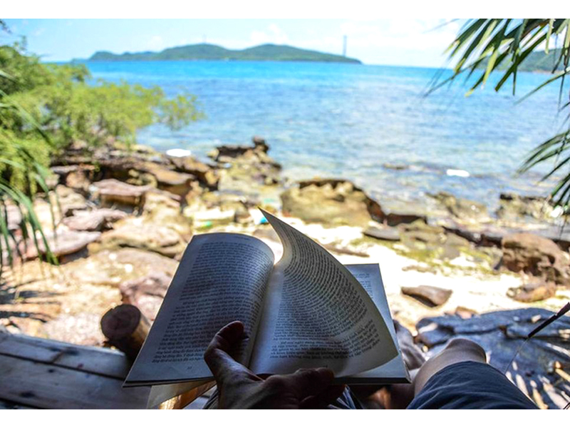 Hòn Dăm Island Hideaway