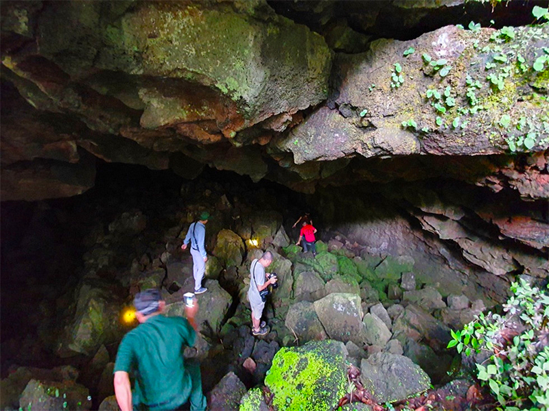 Quần thể hang động Chư Blúk