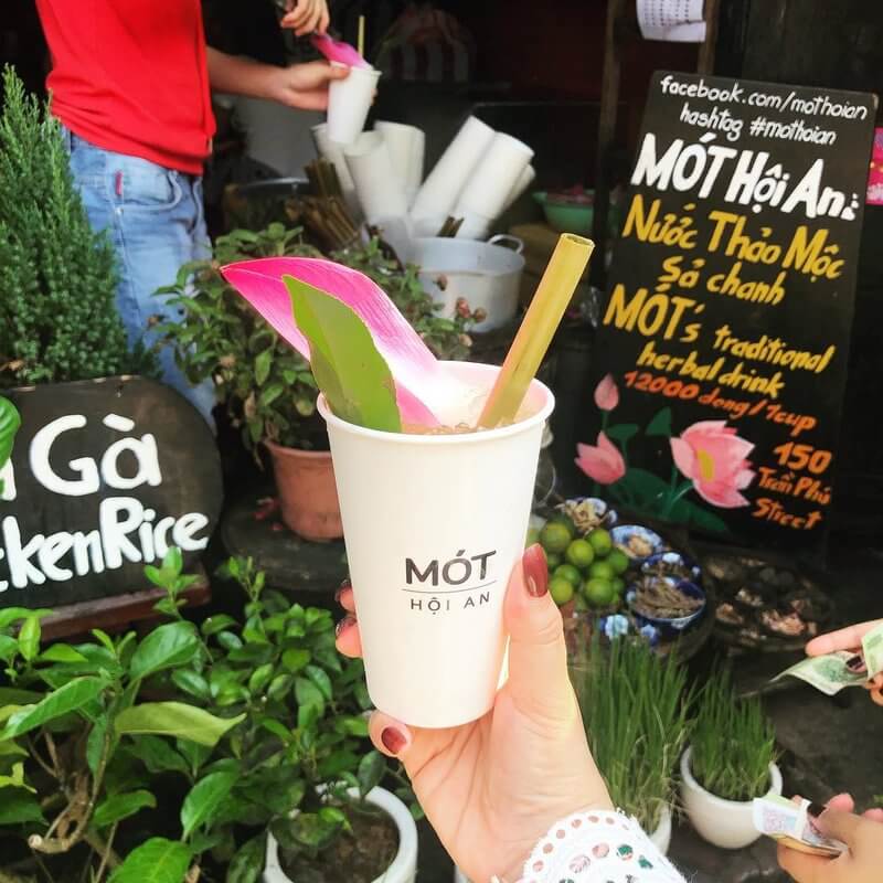 "Nước mót" một loại nước giải khách vô cùng hot hit tại Hội An