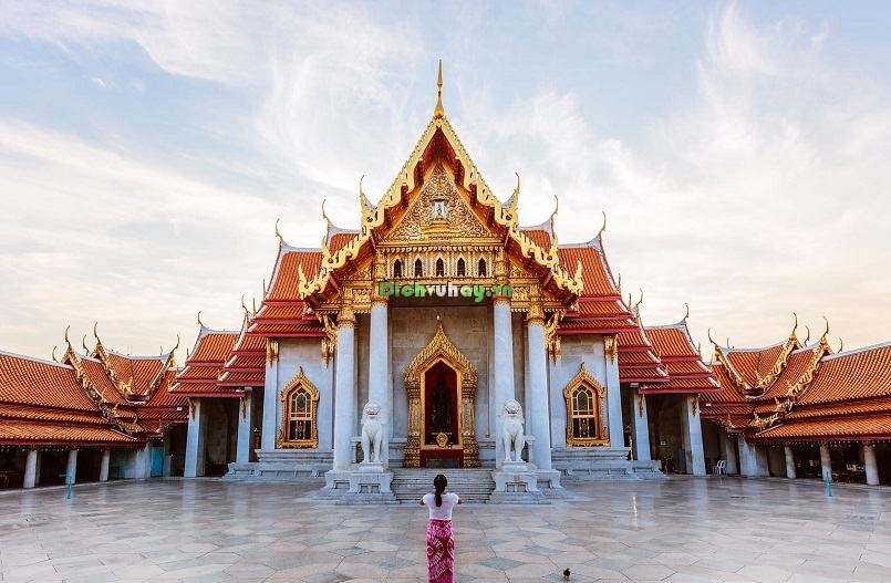 Chuẩn bị trang phục phù hợp với điểm đến